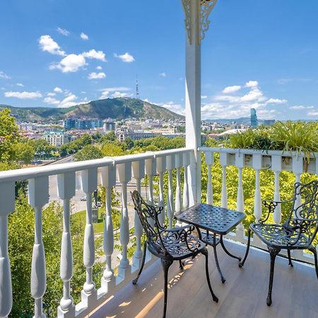 Hotel Passport Tbilisi Eksteriør bilde
