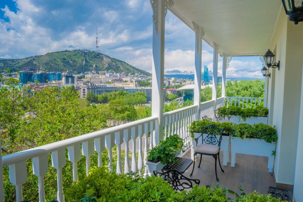 Hotel Passport Tbilisi Eksteriør bilde