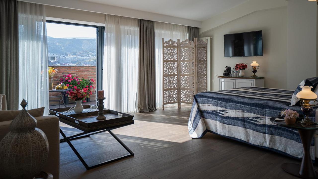Hotel Passport Tbilisi Eksteriør bilde